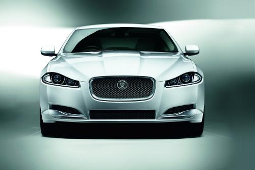 Jaguar XF 2.2 ECO Diesel (2014) - picture 1 of 2