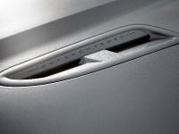 Jaguar XJR (2014) - picture 26 of 28