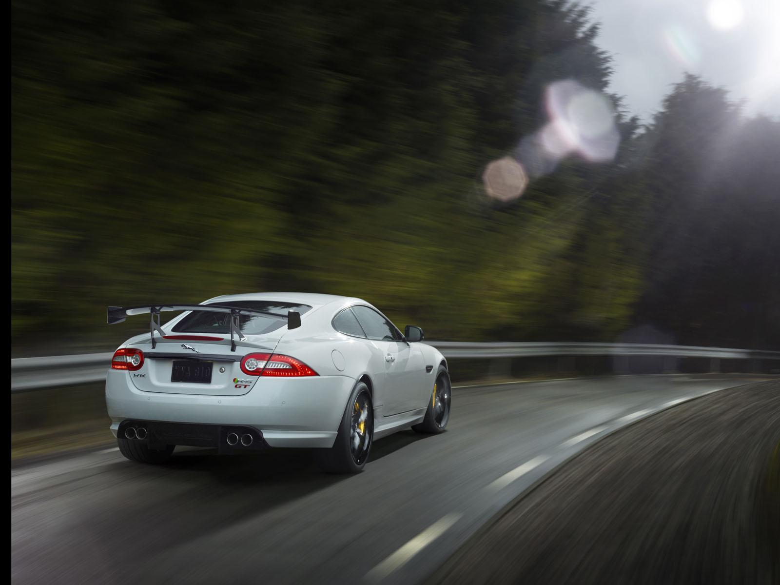 Jaguar XKR-S GT