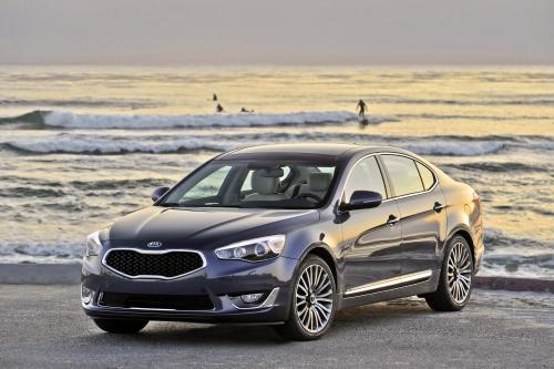 Kia Cadenza (2014) - picture 1 of 28