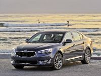 Kia Cadenza (2014) - picture 1 of 28