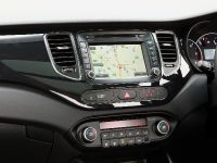 Kia Carens 3 Sat Nav (2014) - picture 2 of 3