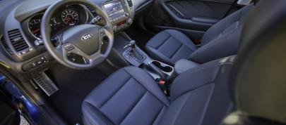 Kia Forte (2014) - picture 23 of 27