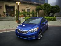 Kia Forte (2014) - picture 3 of 27