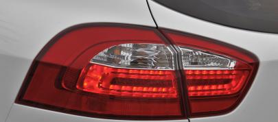 Kia Rio (2014) - picture 20 of 31