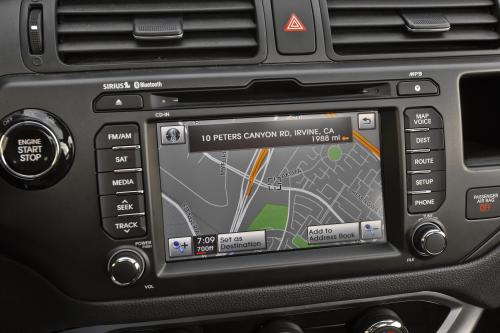 Kia Rio (2014) - picture 24 of 31