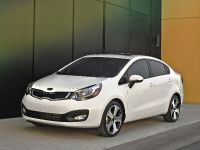 Kia Rio (2014) - picture 4 of 31