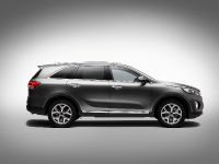 Kia Sorento (2014) - picture 3 of 13