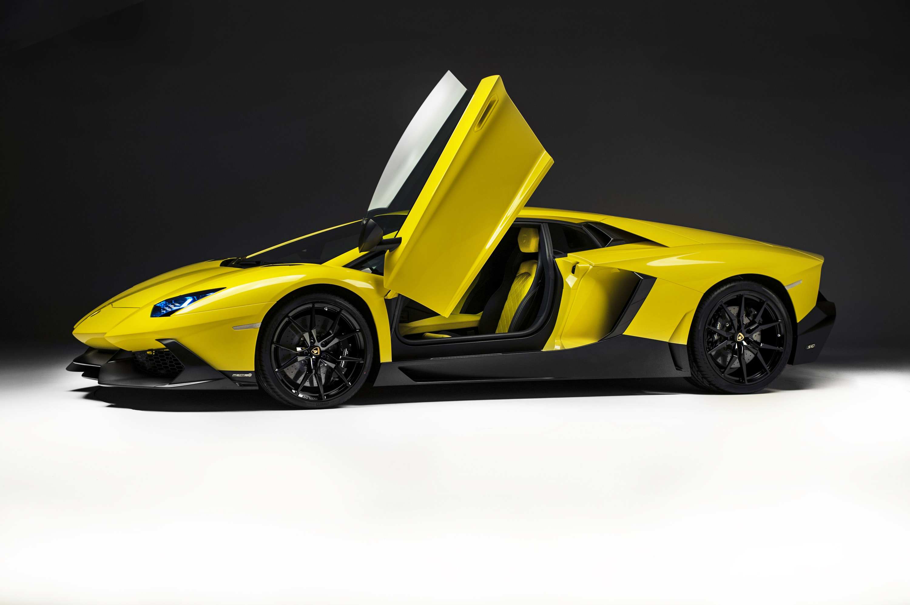 Lamborghini Aventador LP720-4 50 Anniversario Edition