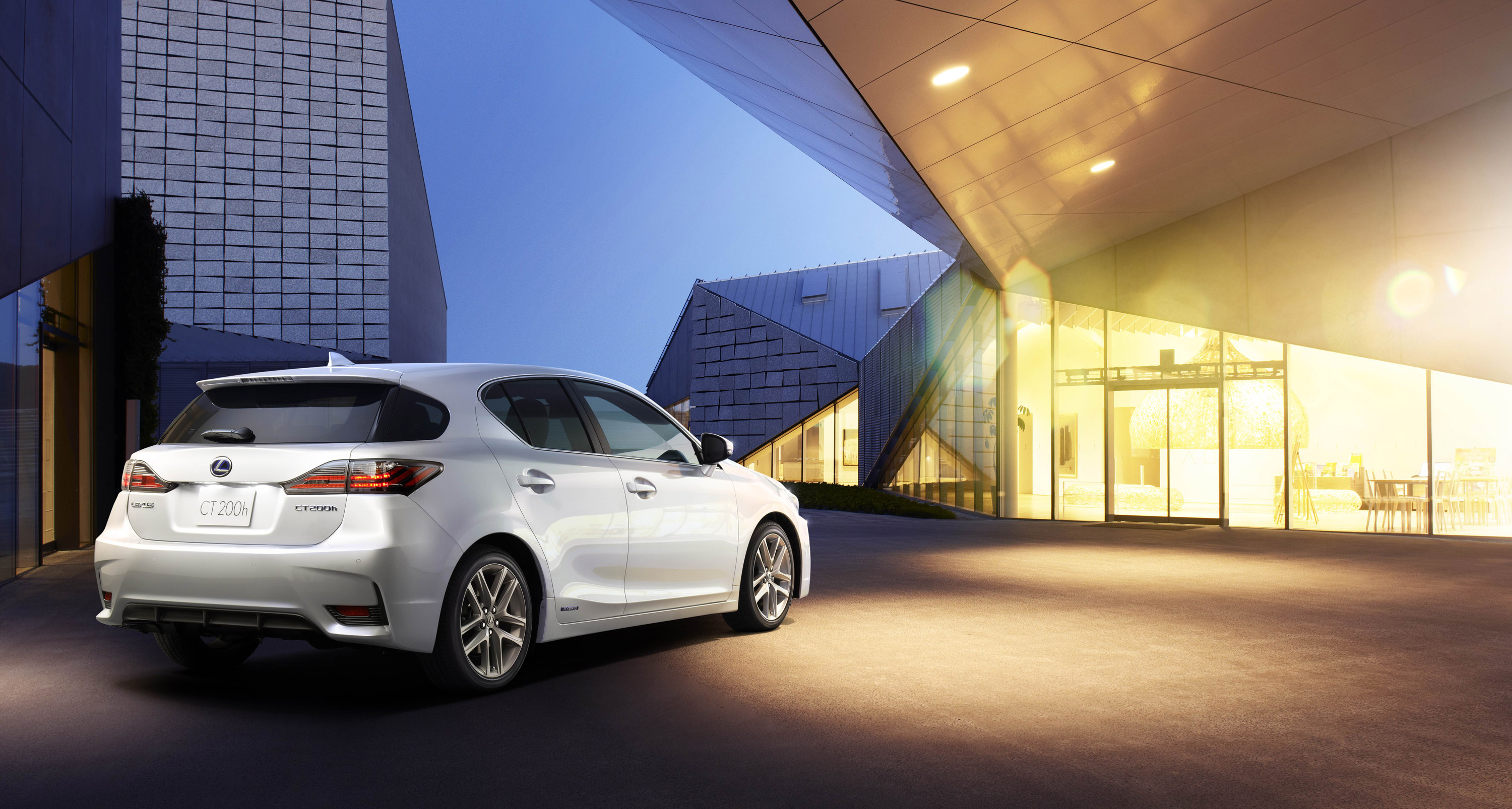 Lexus CT200h