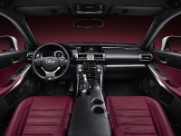 Lexus IS 300h (2014) - picture 5 of 8