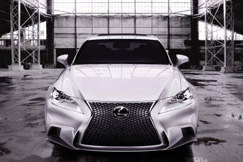 Lexus IS F Sport (2014) - picture 1 of 16