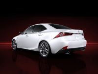 Lexus IS F Sport (2014) - picture 7 of 16