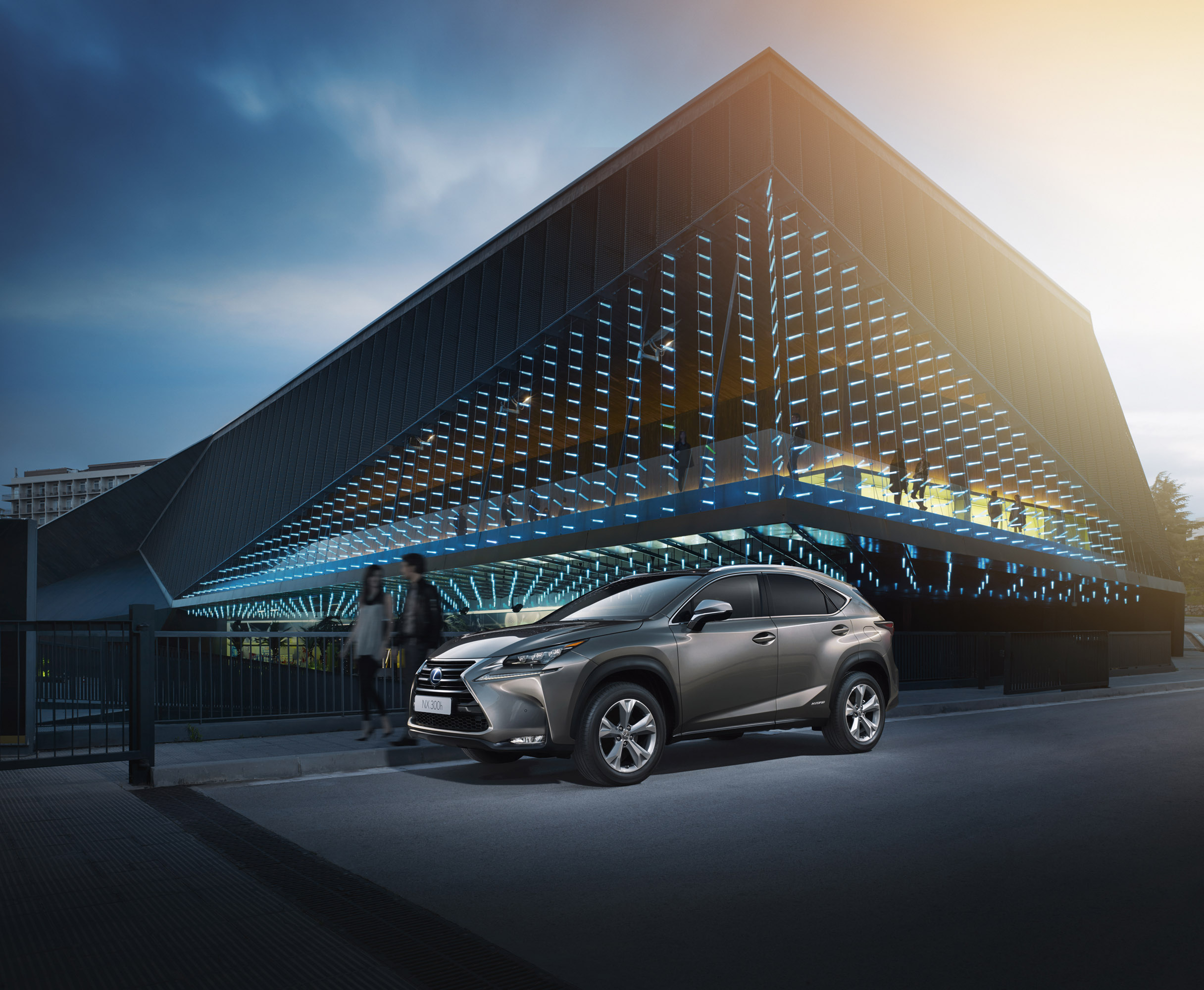 Lexus NX 300h Sports Luxury