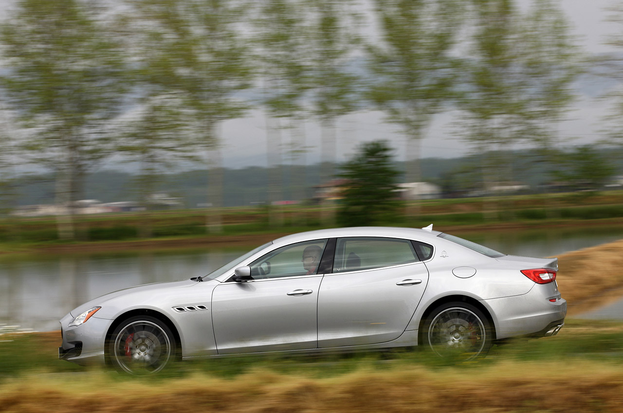 Maserati Quattroporte