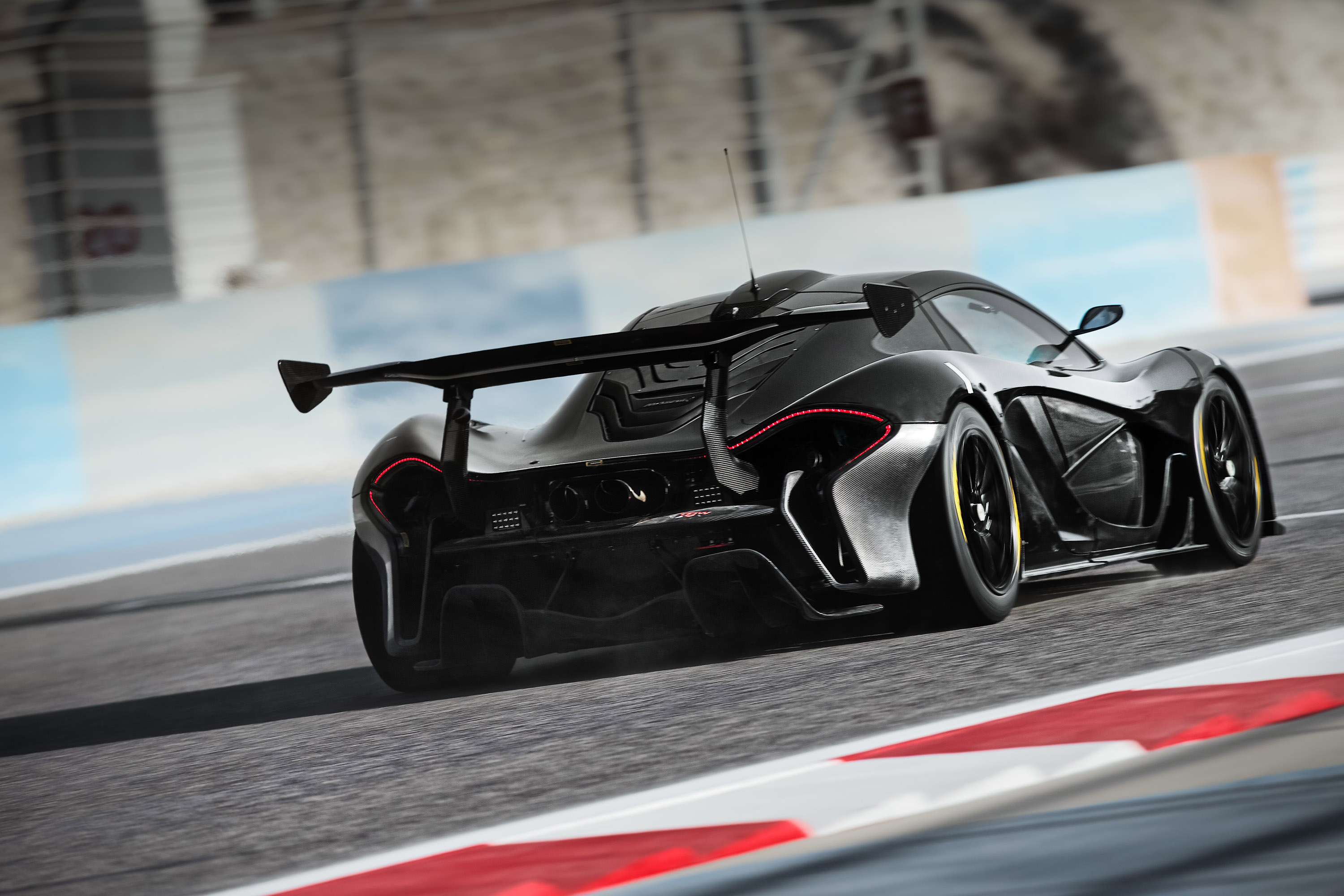 McLaren P1 GTR Prototype On Track