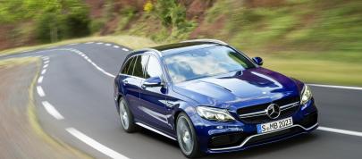 Mercedes AMG C 63 Saloon and Estate (2014) - picture 31 of 41