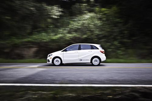 Mercedes-Benz B-Class Electric Drive (2014) - picture 9 of 76