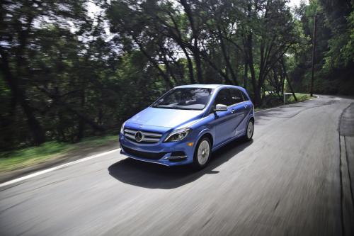 Mercedes-Benz B-Class Electric Drive (2014) - picture 40 of 76