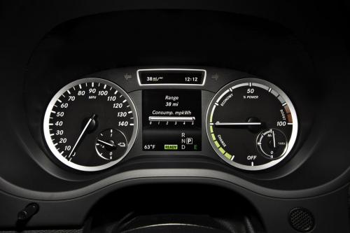 Mercedes-Benz B-Class Electric Drive (2014) - picture 72 of 76