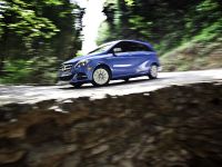 Mercedes-Benz B-Class Electric Drive (2014) - picture 42 of 76