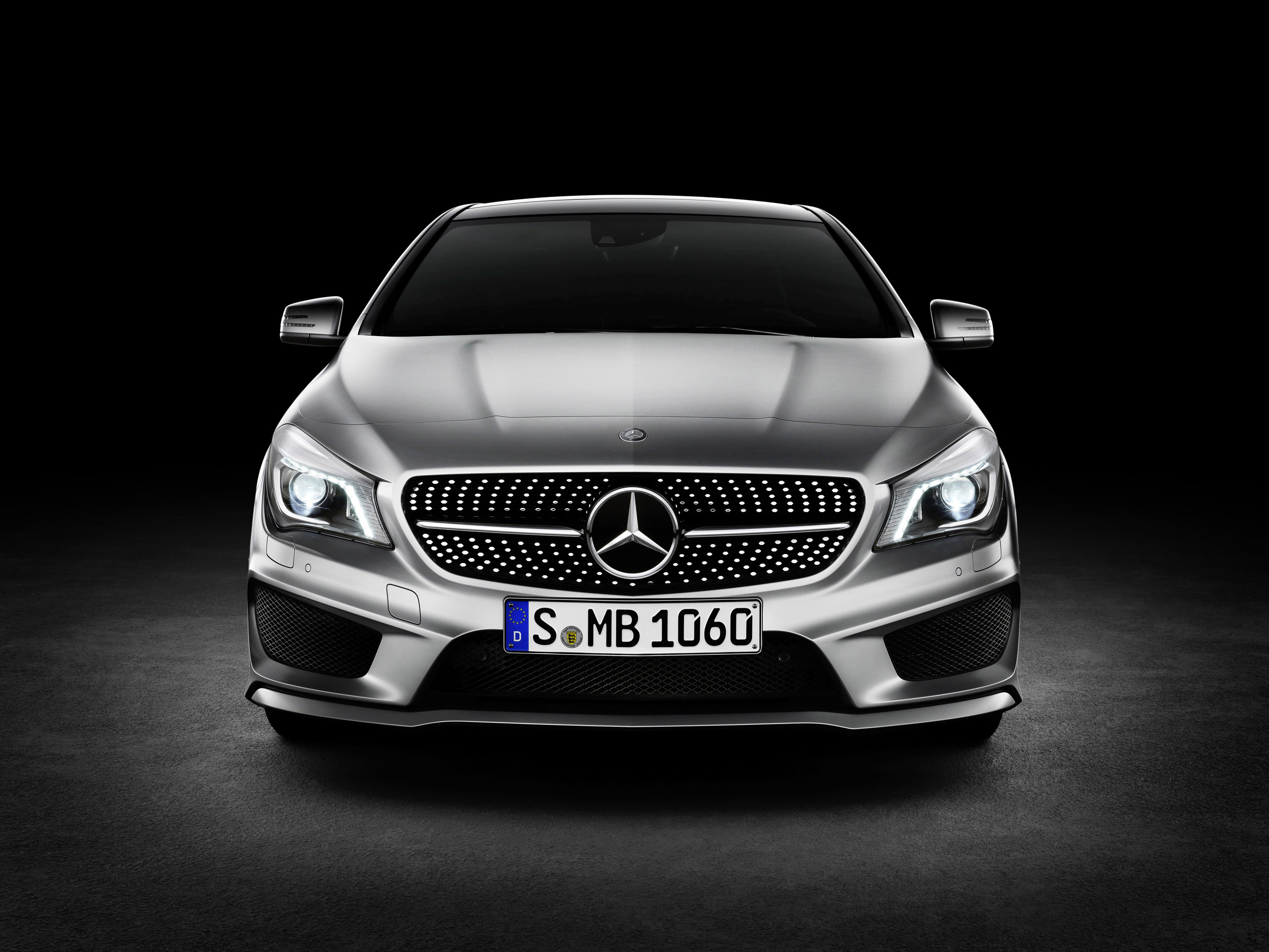 Mercedes-Benz CLA 250 US