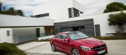 Mercedes-Benz CLA 250 US (2014) - picture 7 of 31