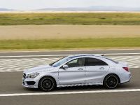 Mercedes-Benz CLA 250 US (2014)