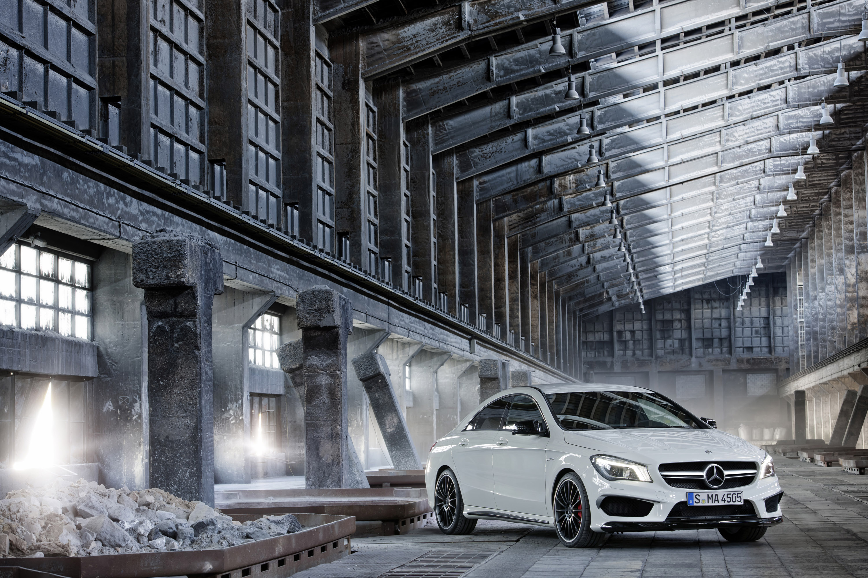 Mercedes-Benz CLA 45 AMG