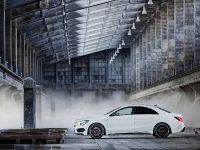 Mercedes-Benz CLA 45 AMG (2014) - picture 22 of 27