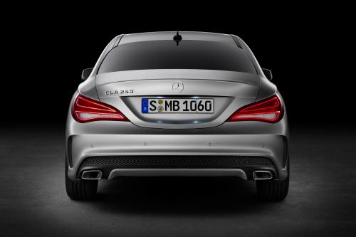 Mercedes-Benz CLA-Class (2014) - picture 32 of 35