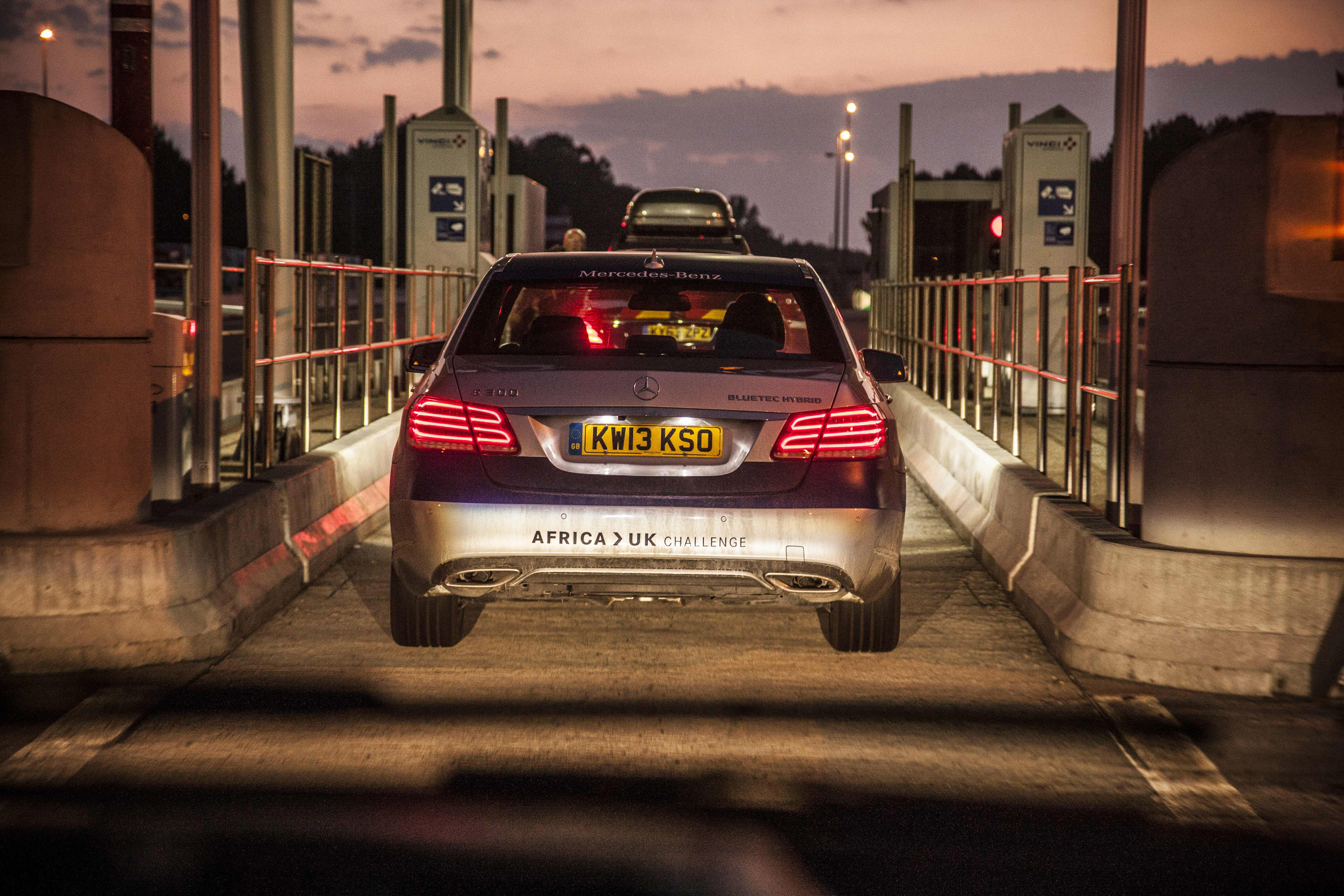 Mercedes-Benz E 300 BlueTEC Hybrid