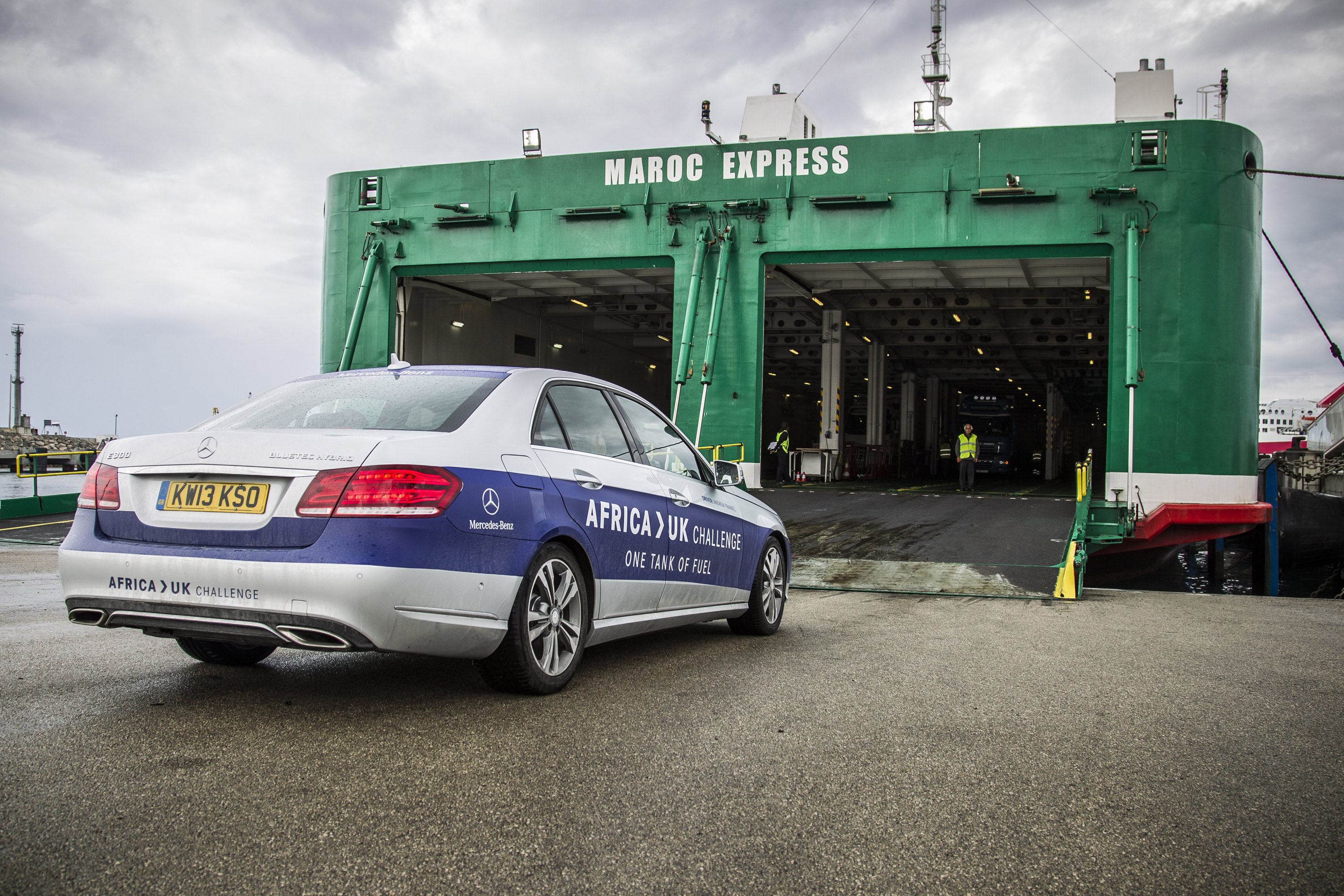 Mercedes-Benz E 300 BlueTEC Hybrid