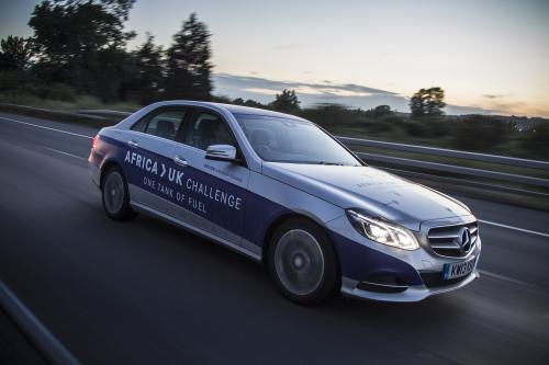 Mercedes-Benz E 300 BlueTEC Hybrid (2014) - picture 1 of 25