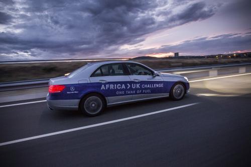 Mercedes-Benz E 300 BlueTEC Hybrid (2014) - picture 9 of 25