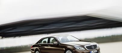 Mercedes-Benz E-Class Facelift (2014) - picture 4 of 31