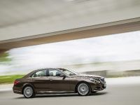 Mercedes-Benz E-Class Facelift (2014) - picture 1 of 31