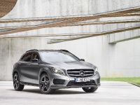 Mercedes-Benz GLA (2014) - picture 3 of 22