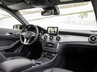 Mercedes-Benz GLA (2014) - picture 22 of 22