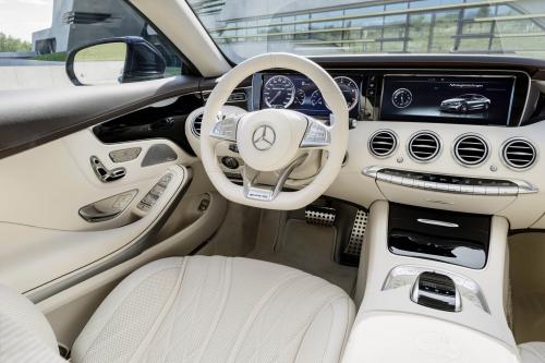 Mercedes-Benz S65 AMG Coupe (2014) - picture 25 of 41