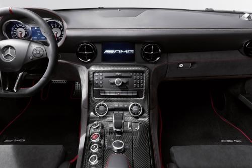 Mercedes-Benz SLS AMG Coupe Black Series (2014) - picture 17 of 23