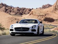 2014 Mercedes-Benz SLS AMG Coupe Black Series, 1 of 23
