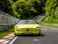 Mercedes-Benz SLS AMG Coupe Electric Drive Production Car (2014) - picture 1 of 13