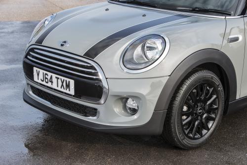 MINI Cooper D 5-Door Hatchback (2014) - picture 16 of 27