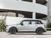 MINI Cooper 5-Door Hatchback (2014)
