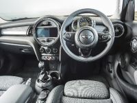 MINI Cooper 5-Door Hatchback (2014)