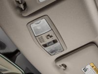 Mitsubishi Outlander (2014) - picture 10 of 22