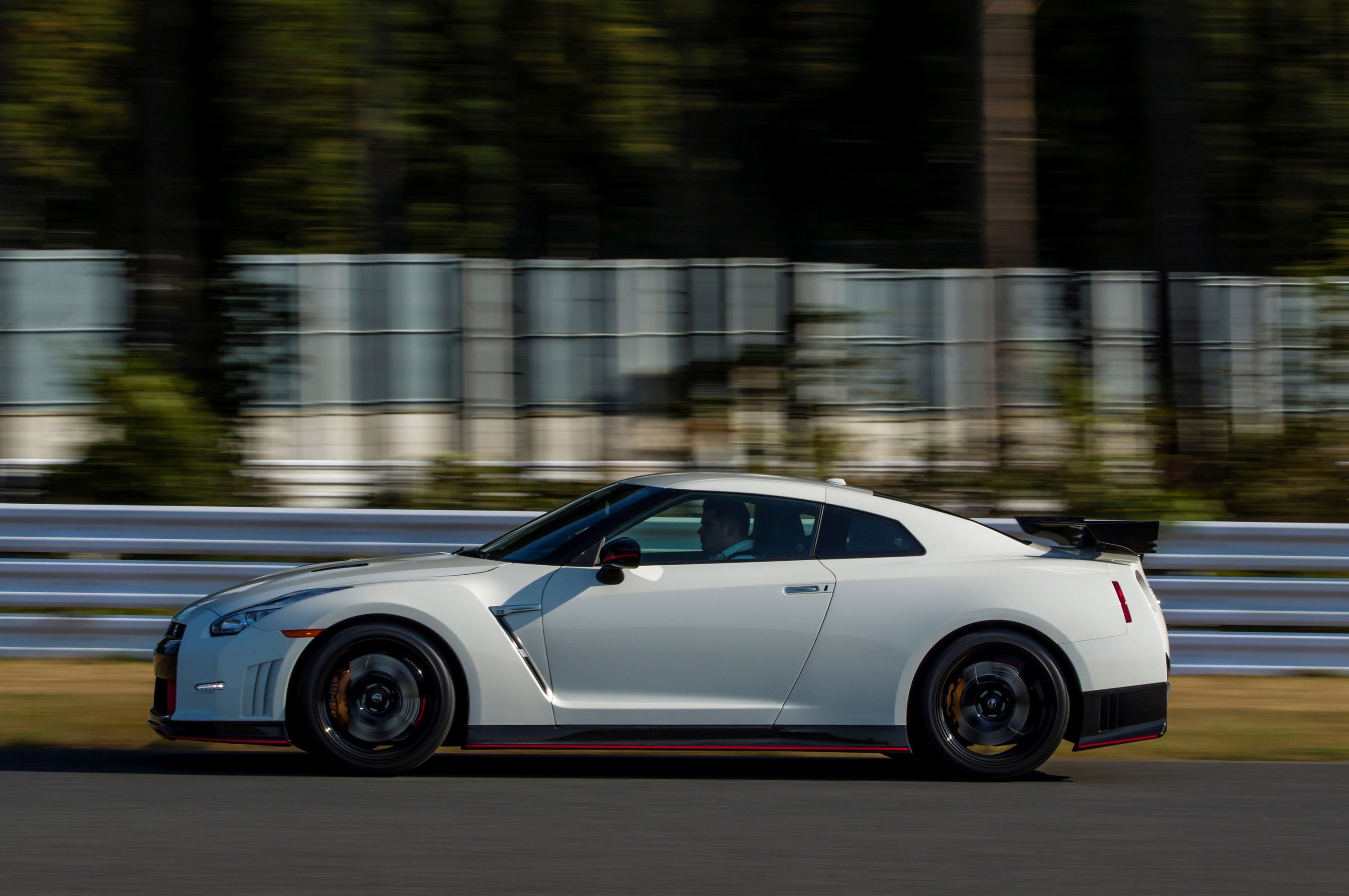 Nissan GT-R Nismo EU-Spec