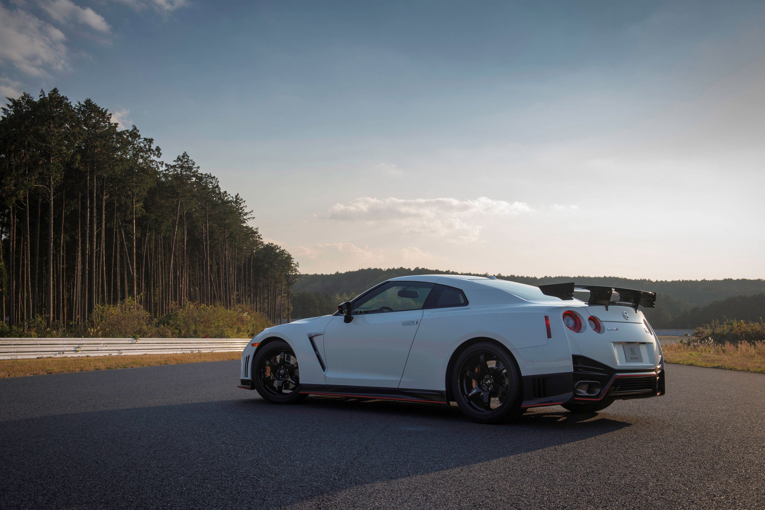 Nissan GT-R Nismo EU-Spec