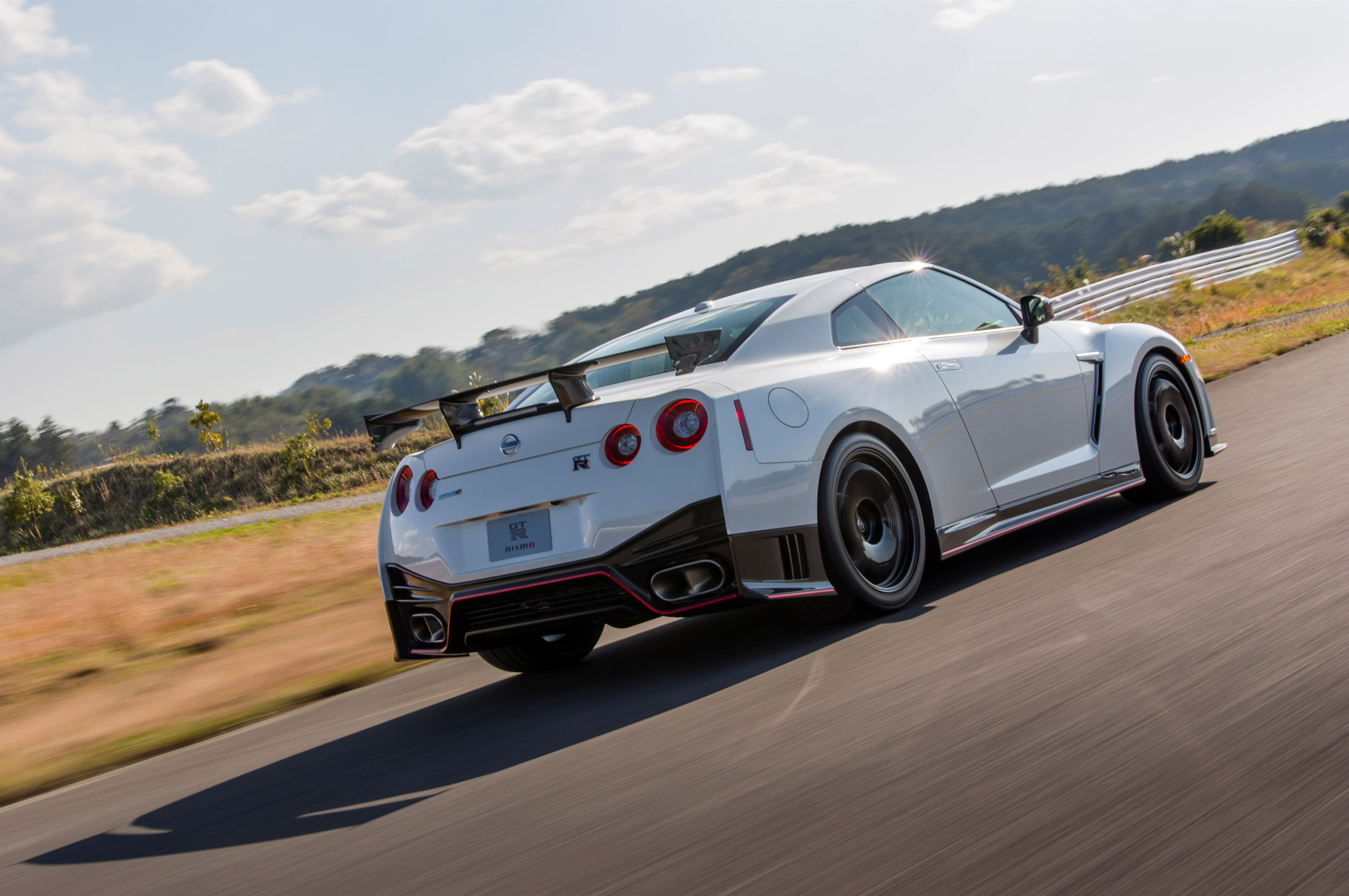 Nissan GT-R Nismo EU-Spec